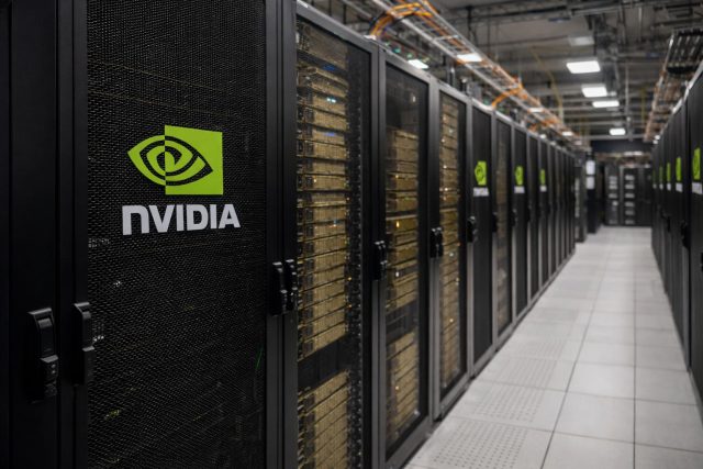 Boom-ul inteligenței artificiale începe să pună presiune pe marile companii tech centru-date-inteligenta-artificiala