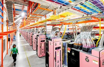 Inteligența artificială ar putea schimba radical economia. Cum ar putea AI să transforme locurile de muncă și să accelereze creșterea economică inteligenta-artificiala-schimba-economia